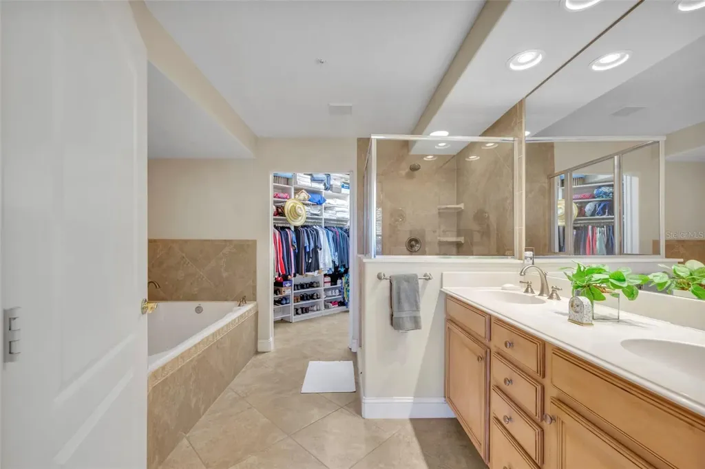 917 Lotus Vista Drive Altamonte Springs FL 32714