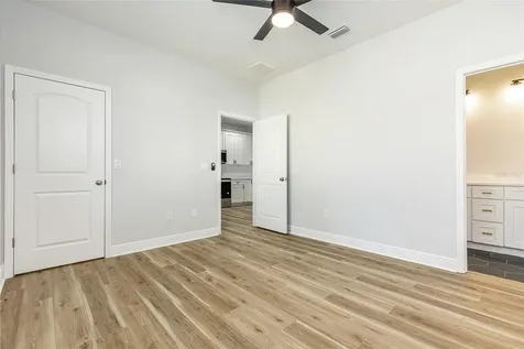 113 W Elm Street Tampa FL 33604