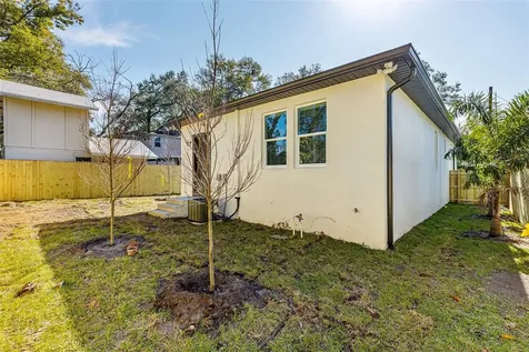 113 W Elm Street Tampa FL 33604