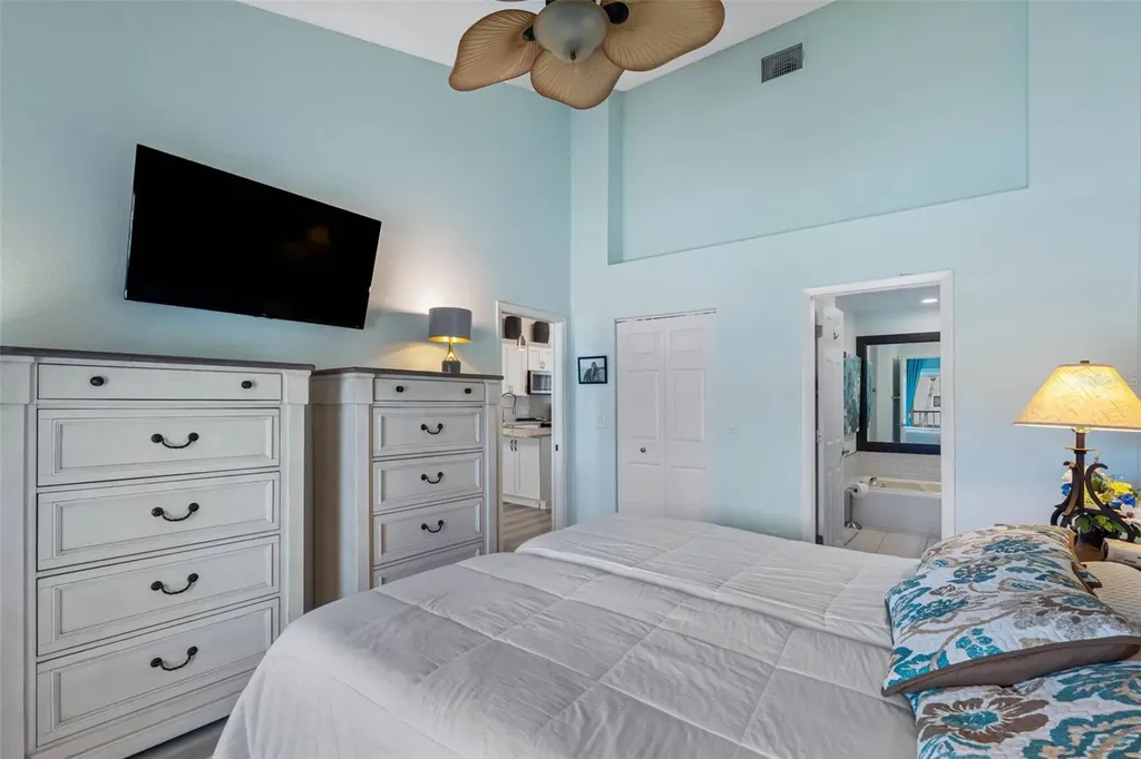 193 Sun Isle Circle Treasure Island FL 33706