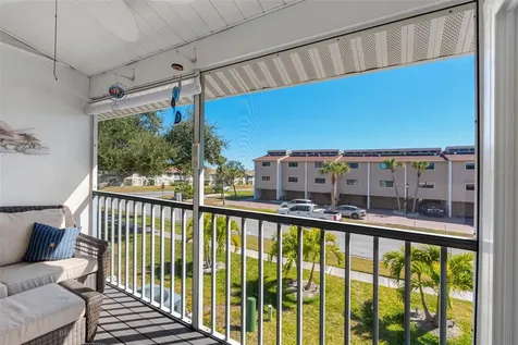 193 Sun Isle Circle Treasure Island FL 33706