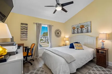 193 Sun Isle Circle Treasure Island FL 33706