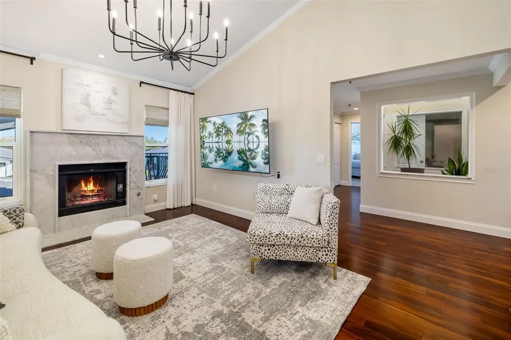 2195 Harbourside Drive Longboat Key FL 34228