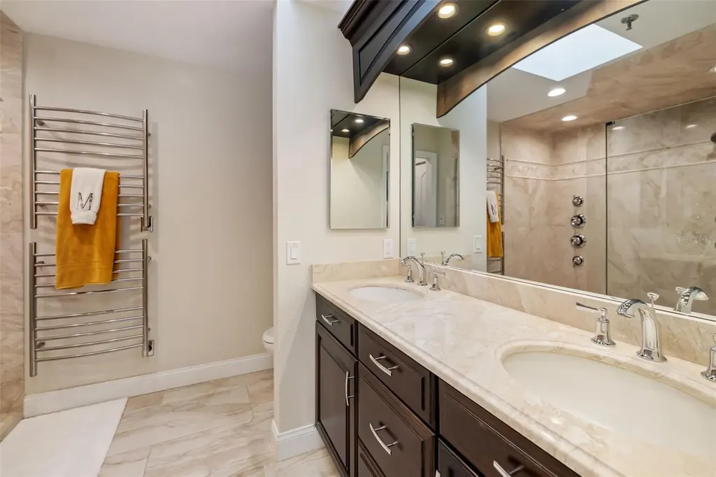 2195 Harbourside Drive Longboat Key FL 34228