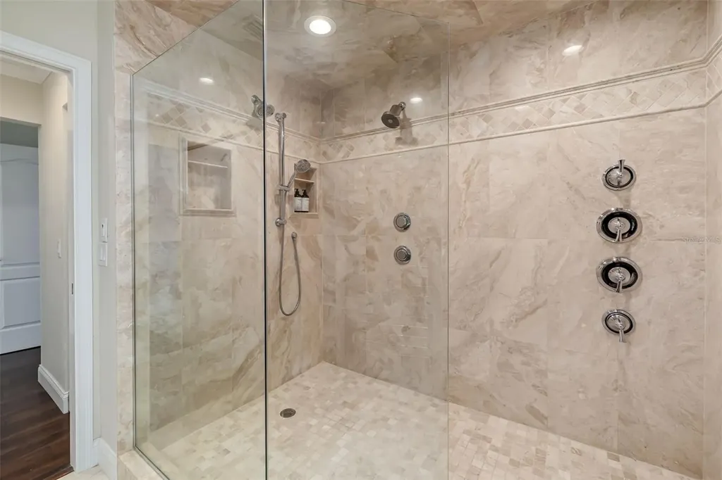 2195 Harbourside Drive Longboat Key FL 34228