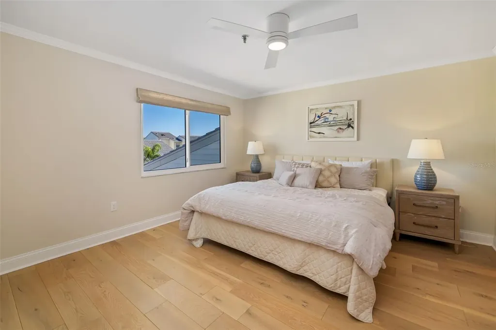 2195 Harbourside Drive Longboat Key FL 34228
