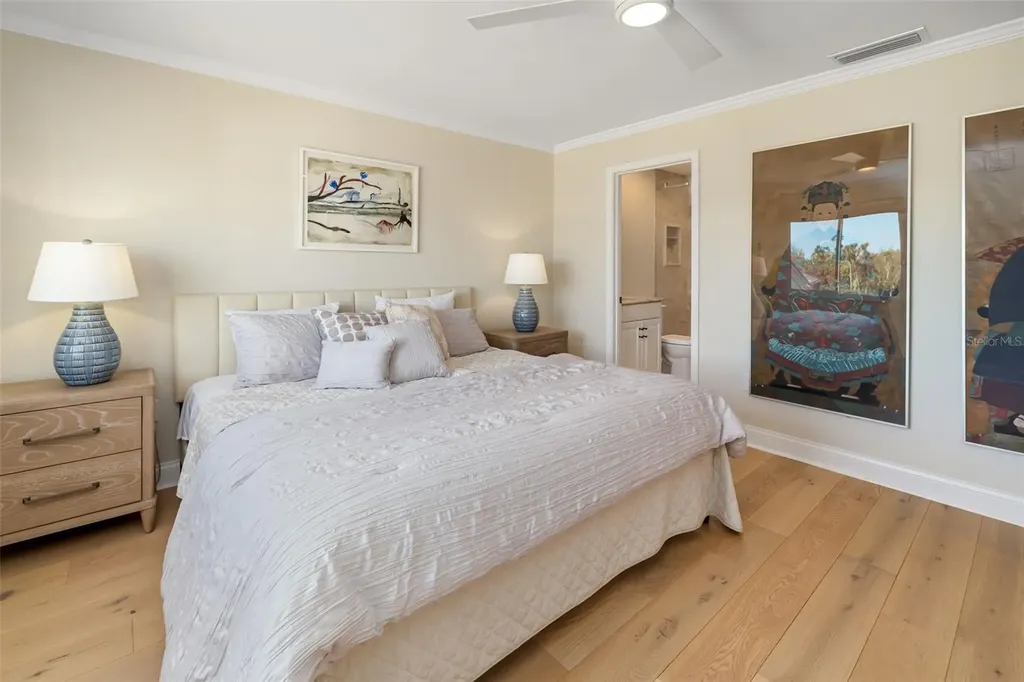 2195 Harbourside Drive Longboat Key FL 34228