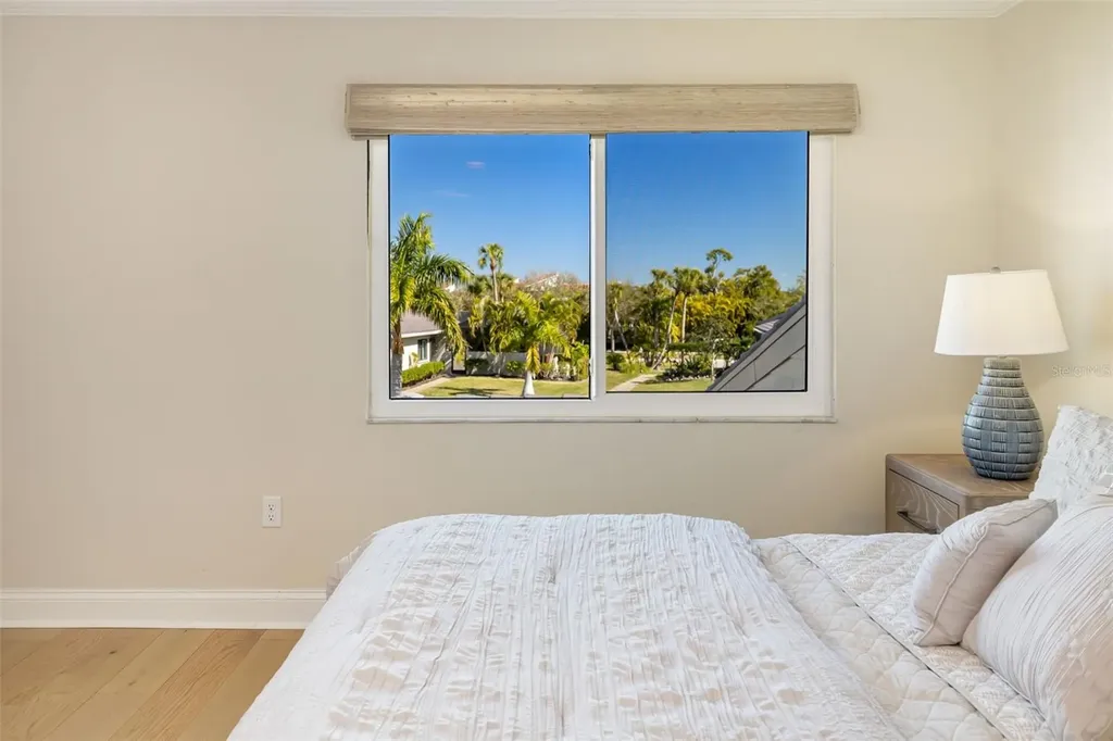 2195 Harbourside Drive Longboat Key FL 34228