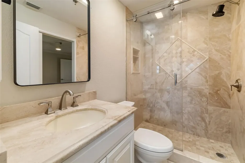 2195 Harbourside Drive Longboat Key FL 34228