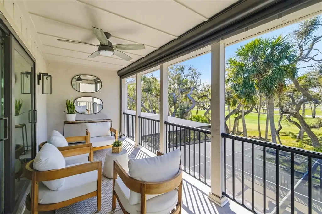 2195 Harbourside Drive Longboat Key FL 34228
