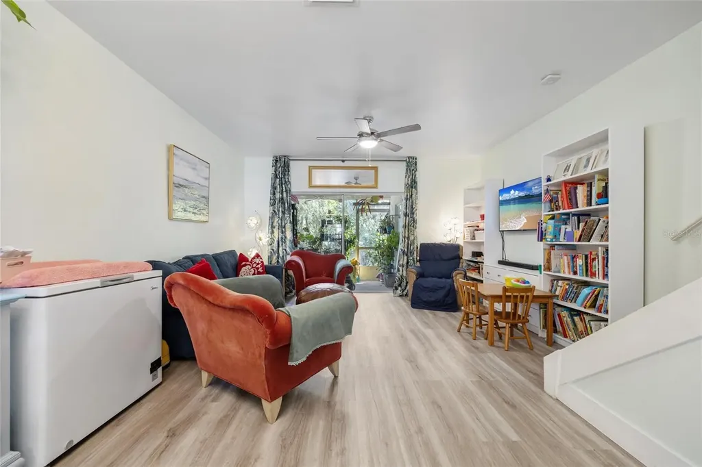 5937 Bayside Key Drive Tampa FL 33615
