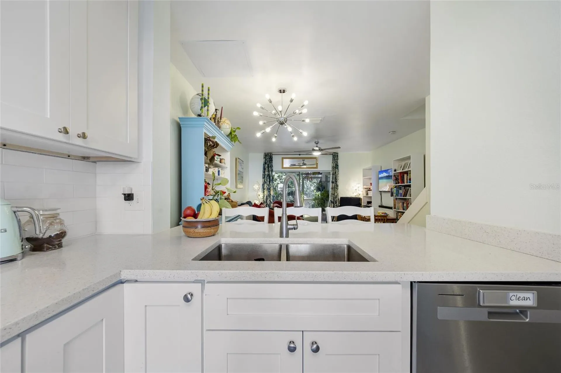 5937 Bayside Key Drive Tampa FL 33615