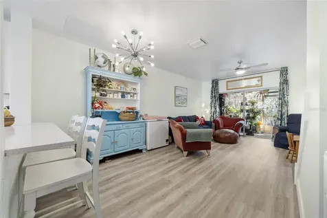 5937 Bayside Key Drive Tampa FL 33615