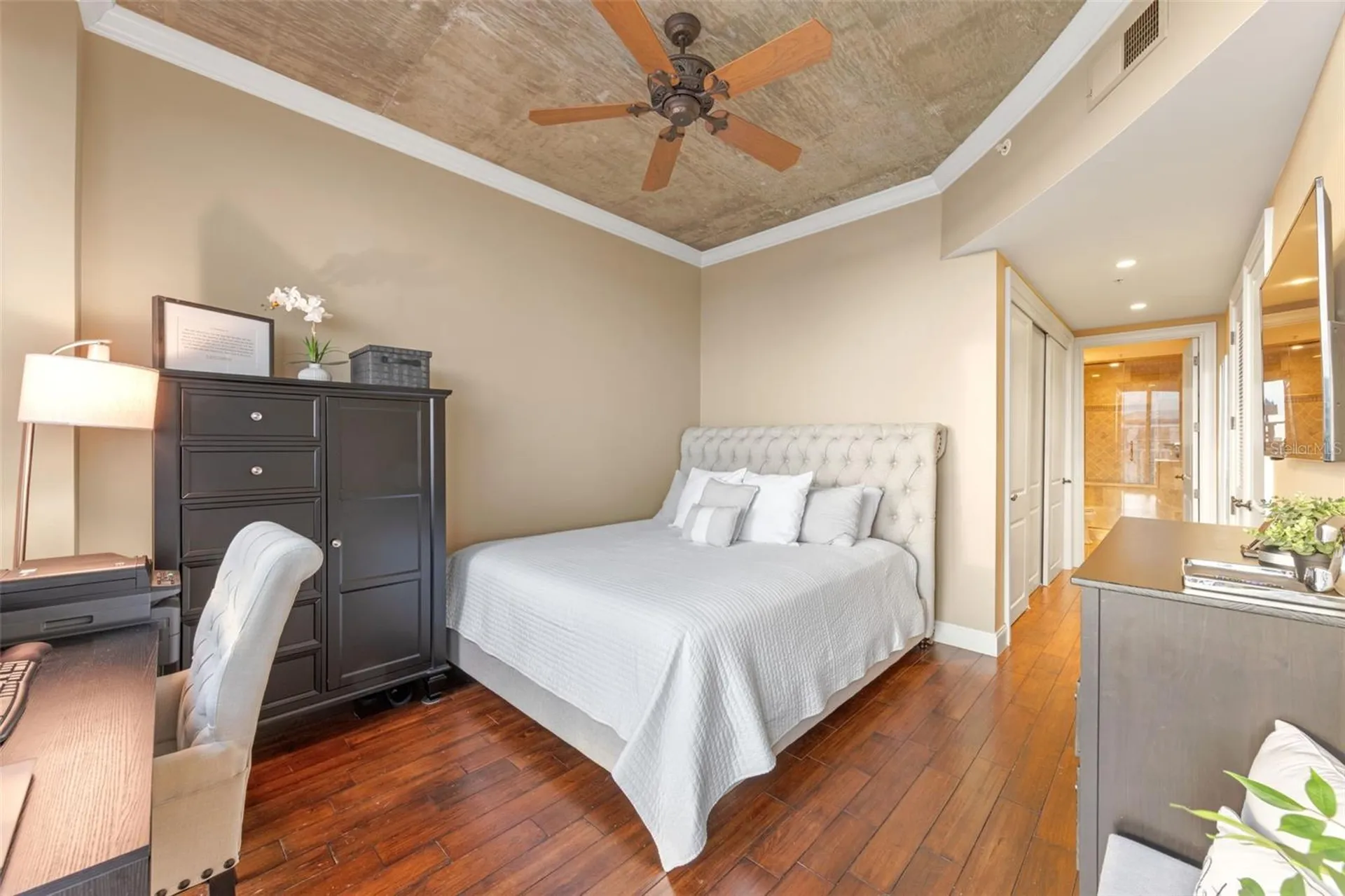 155 S Court Avenue Orlando FL 32801