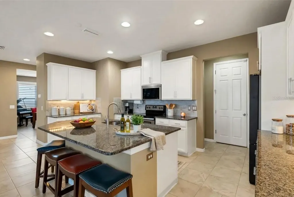 19613 Long Lake Ranch Boulevard Lutz FL 33558