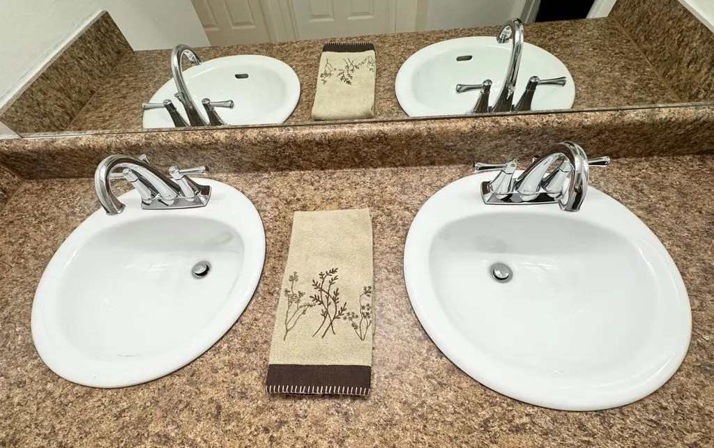 2535 N Alafaya Trail Orlando FL 32826