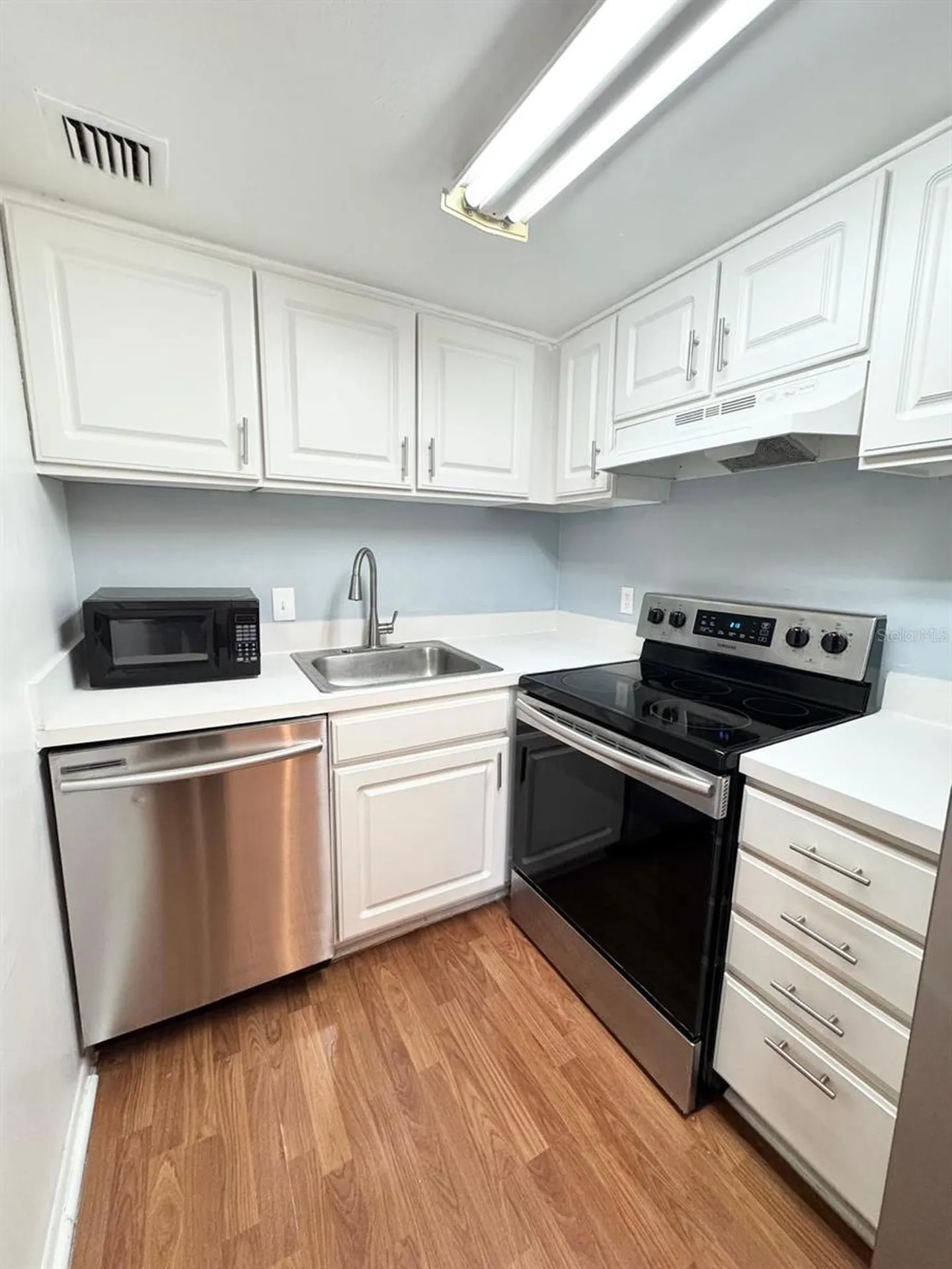 2535 N Alafaya Trail Orlando FL 32826