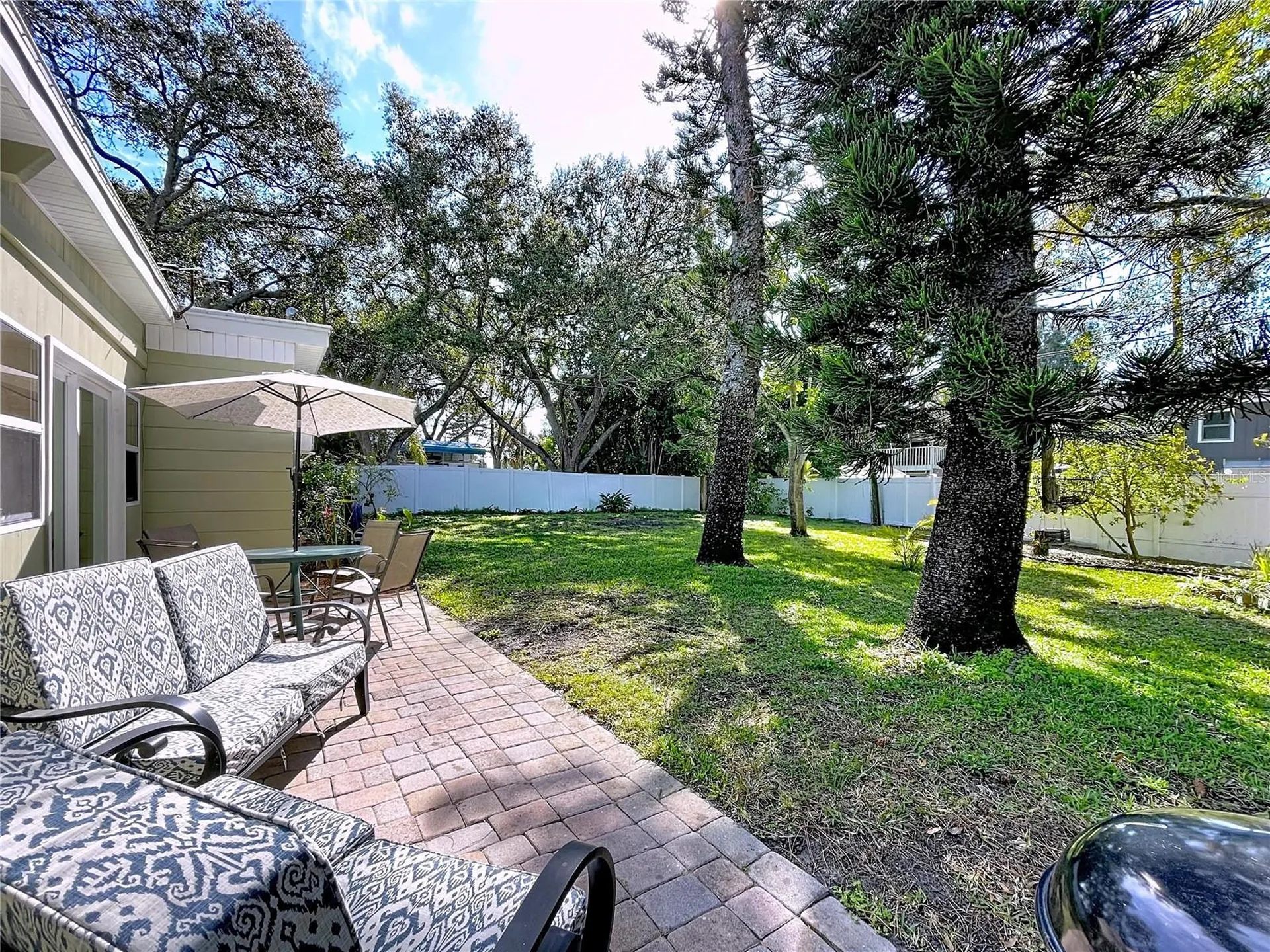 4042 Arkansas Avenue NE St Petersburg FL 33703