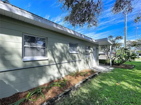 4042 Arkansas Avenue NE St Petersburg FL 33703