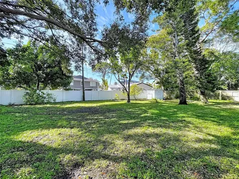 4042 Arkansas Avenue NE St Petersburg FL 33703