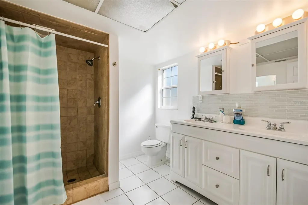 1740 Neptune Road Kissimmee FL 34744