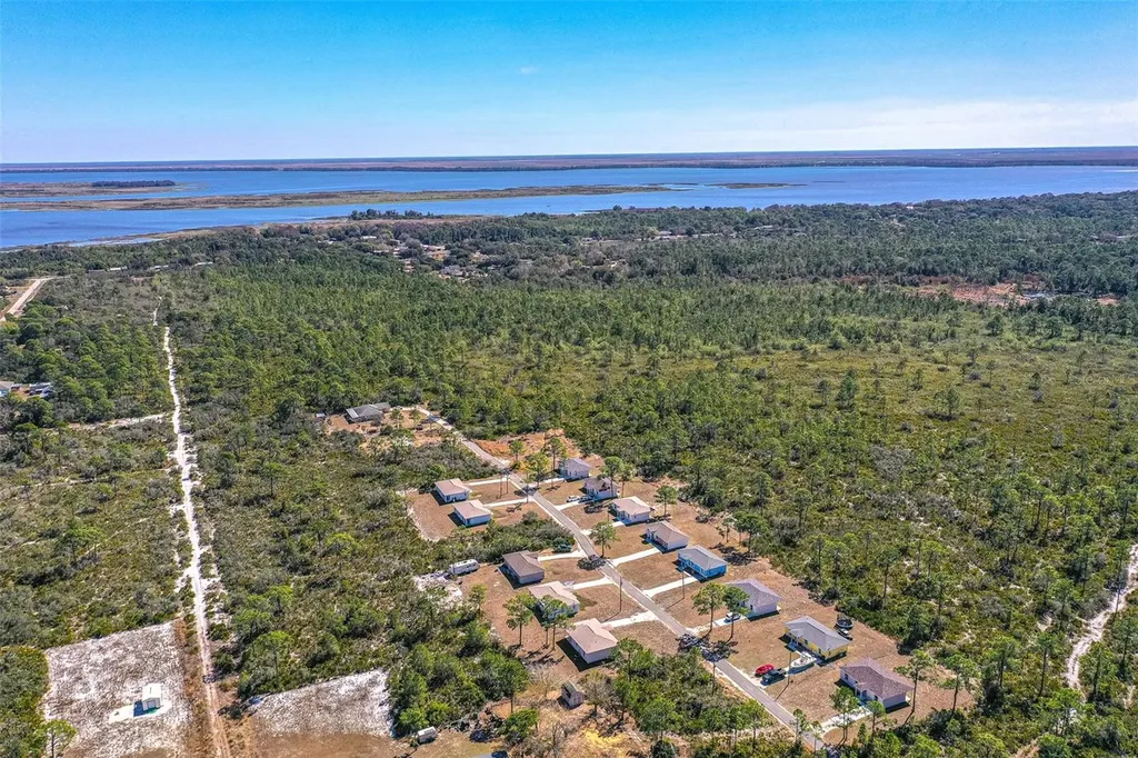 1406 Bittersweet Street Lake Placid FL 33852