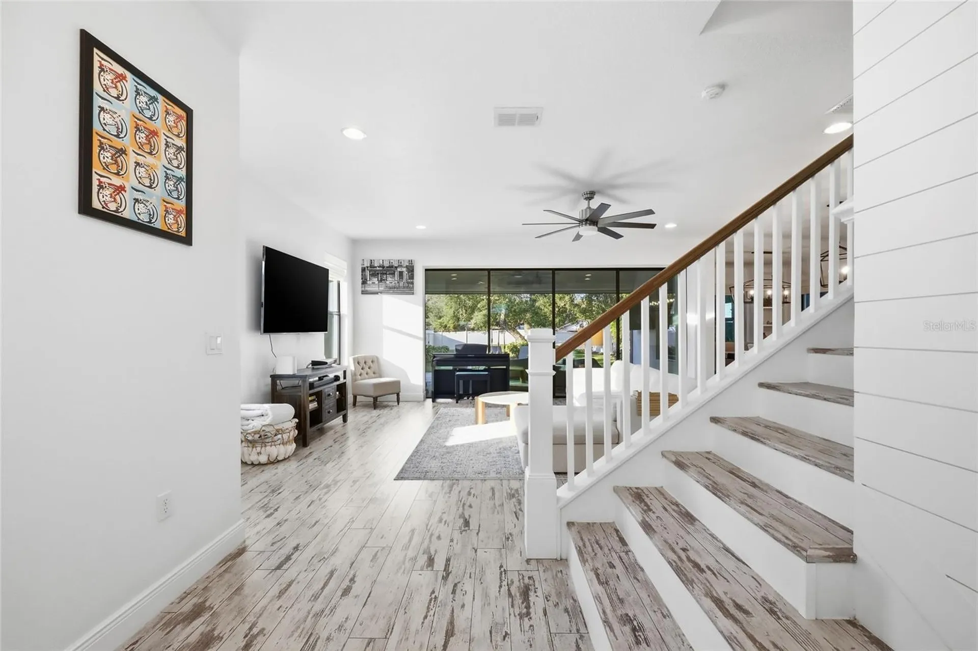 1033 Wilks Avenue Orlando FL 32809