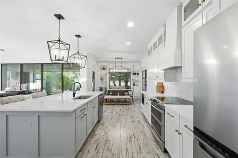1033 Wilks Avenue Orlando FL 32809