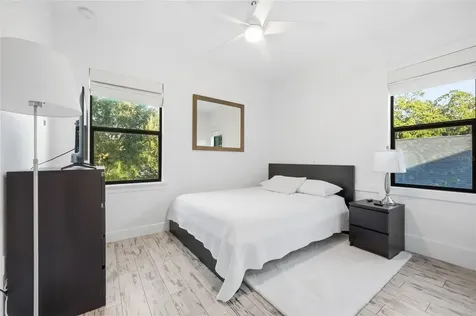 1033 Wilks Avenue Orlando FL 32809