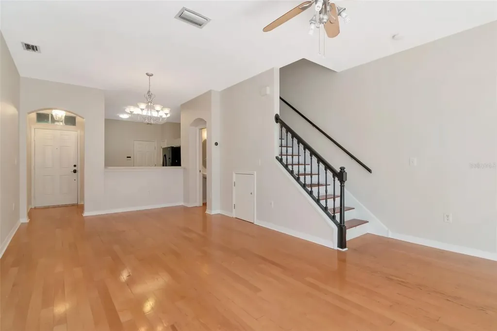 18832 Duquesne Drive Tampa FL 33647