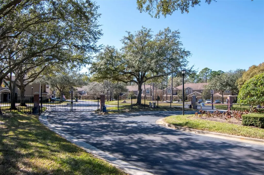 18832 Duquesne Drive Tampa FL 33647