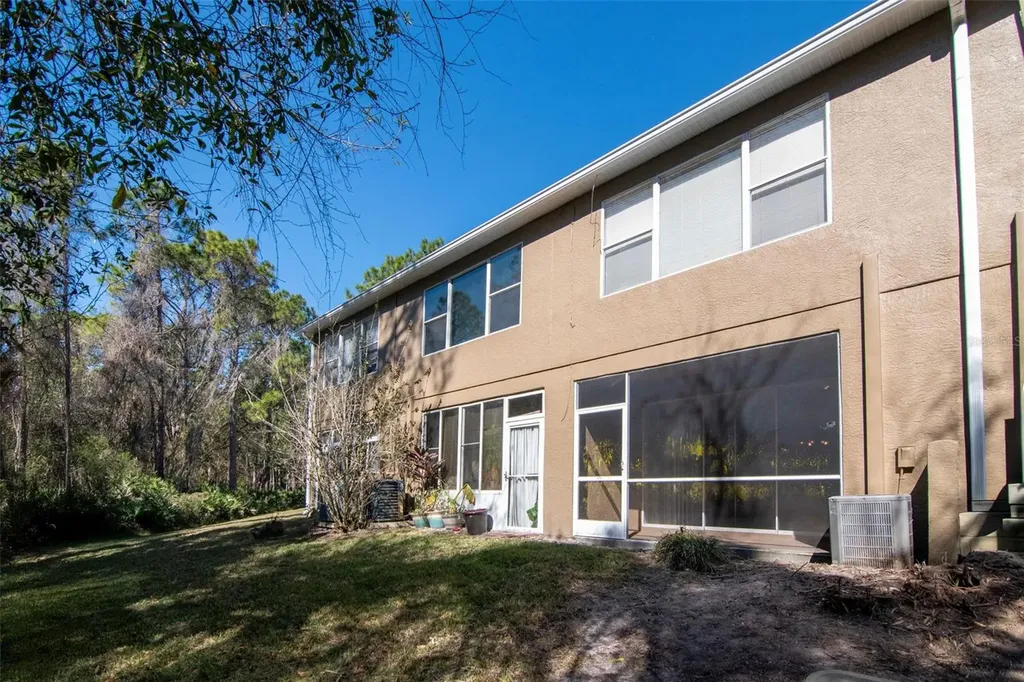 18832 Duquesne Drive Tampa FL 33647