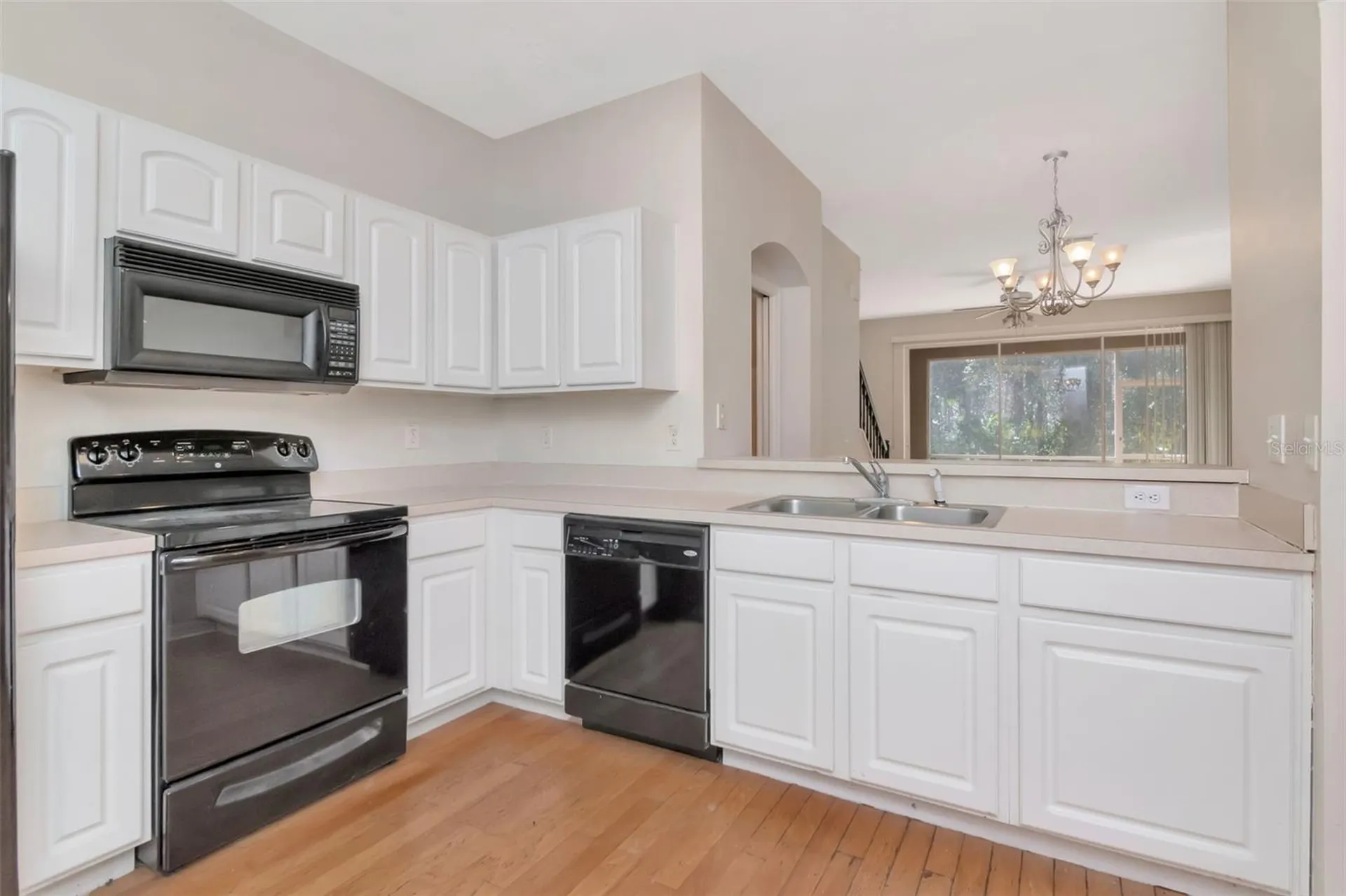 18832 Duquesne Drive Tampa FL 33647