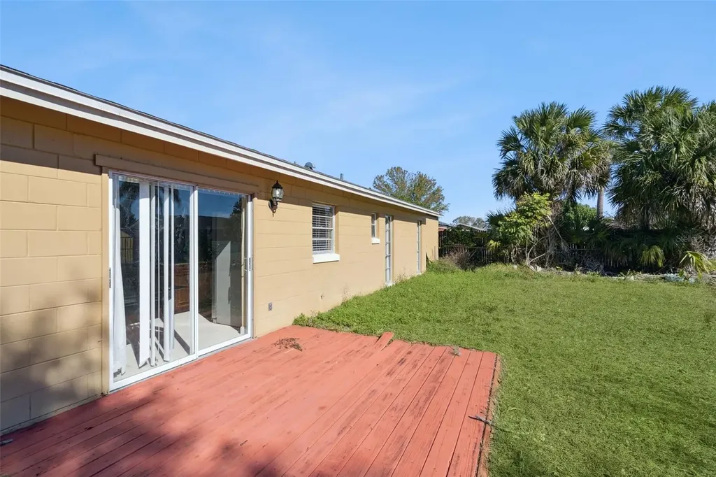143 Mante Drive Kissimmee FL 34743