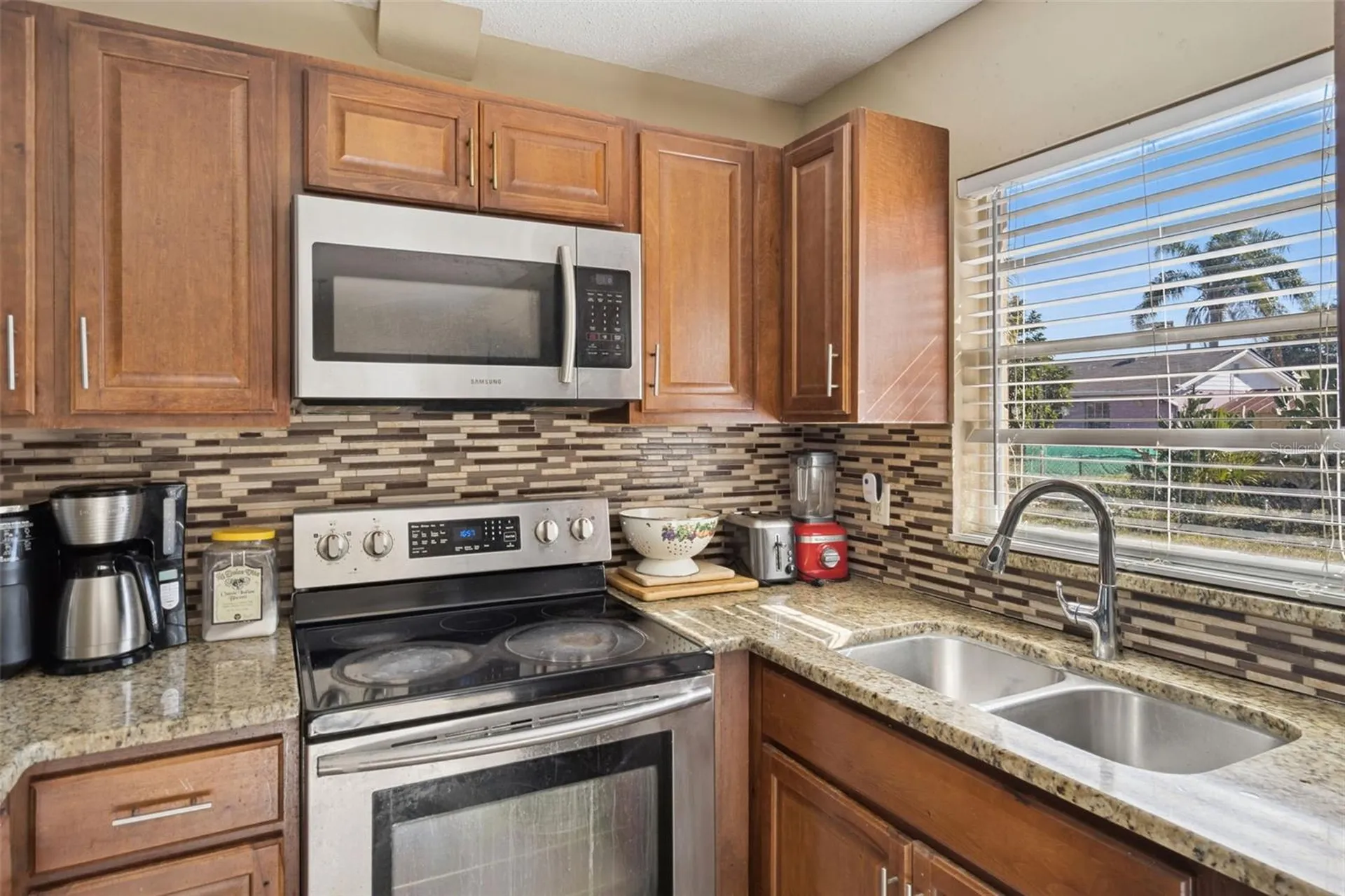 143 Mante Drive Kissimmee FL 34743