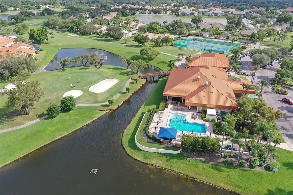 4062 Caddie Drive E Bradenton FL 34203