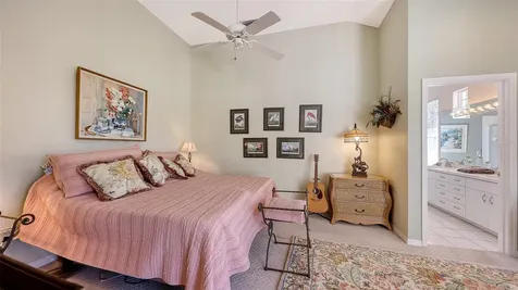4062 Caddie Drive E Bradenton FL 34203