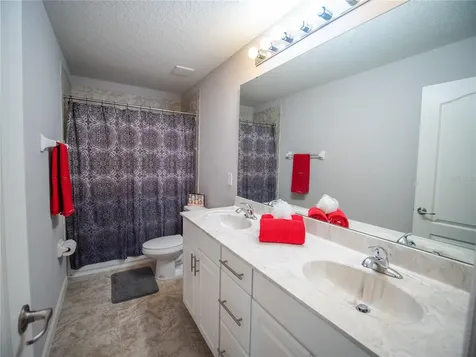 12831 Colonnade Circle Clermont FL 34711