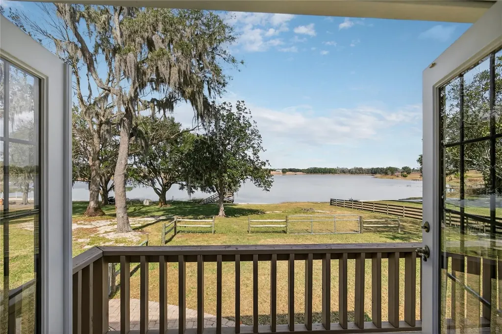 17025 Peru Road Umatilla FL 32784