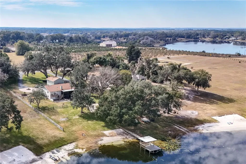 17025 Peru Road Umatilla FL 32784