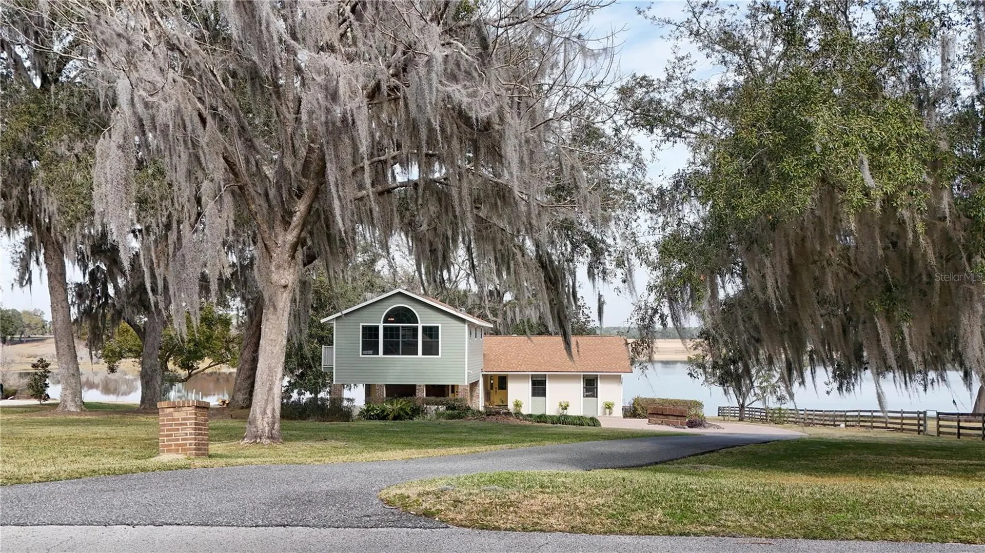 17025 Peru Road Umatilla FL 32784