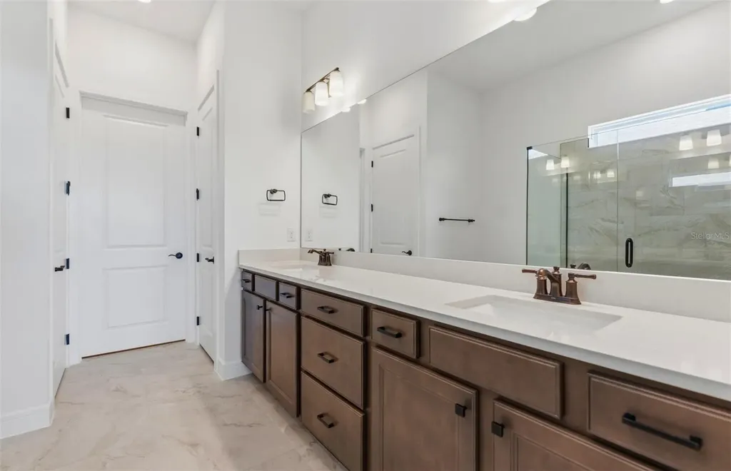 8439 SW 58th Loop Ocala FL 34481