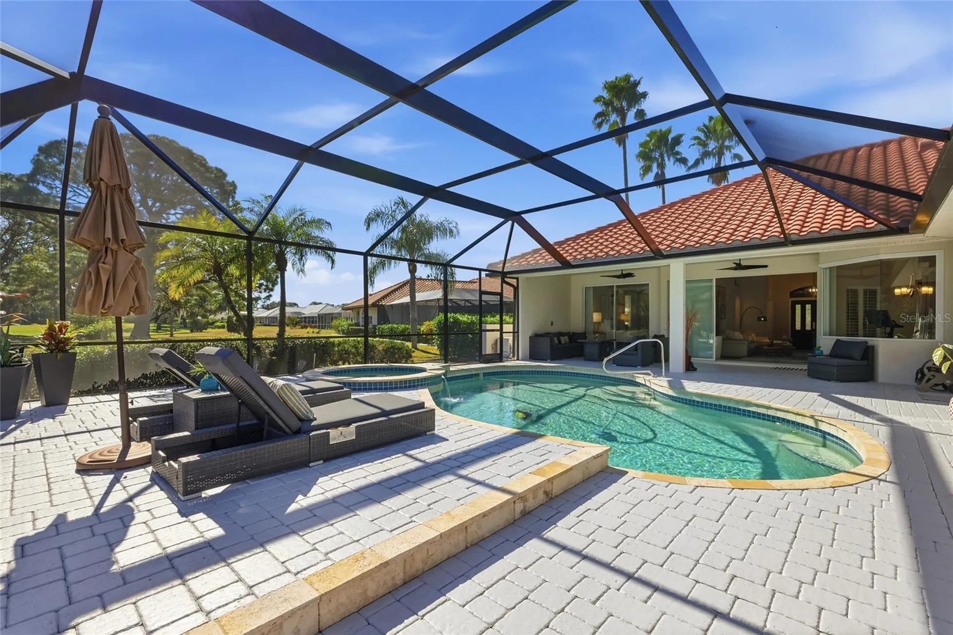 7321 Links Court Sarasota FL 34243