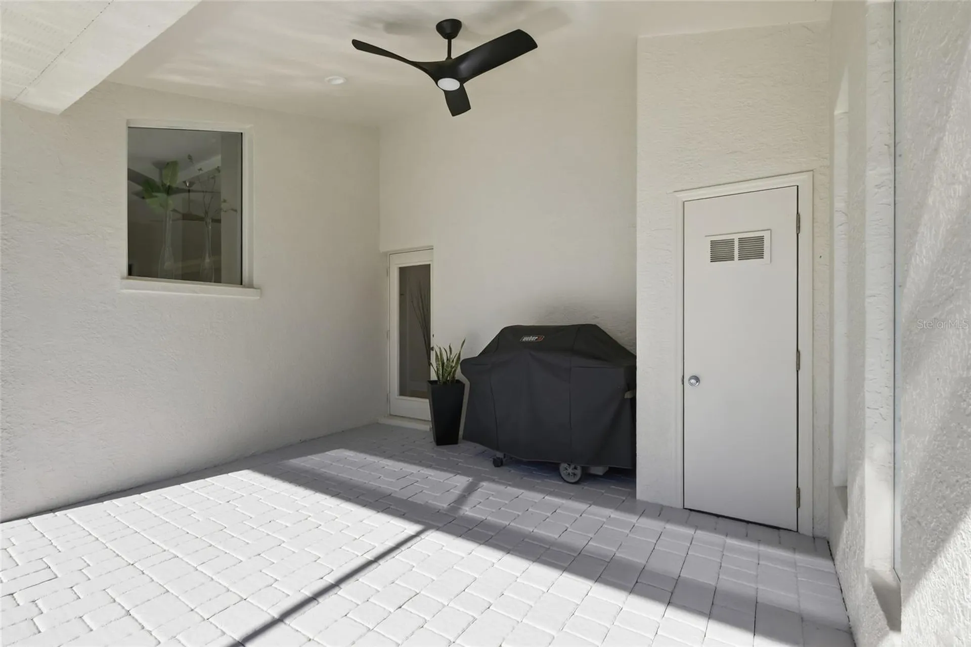 7321 Links Court Sarasota FL 34243