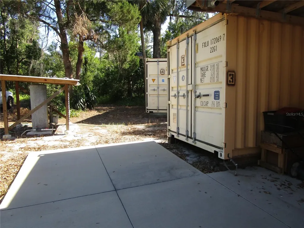 20036 State Road 44 Eustis FL 32736