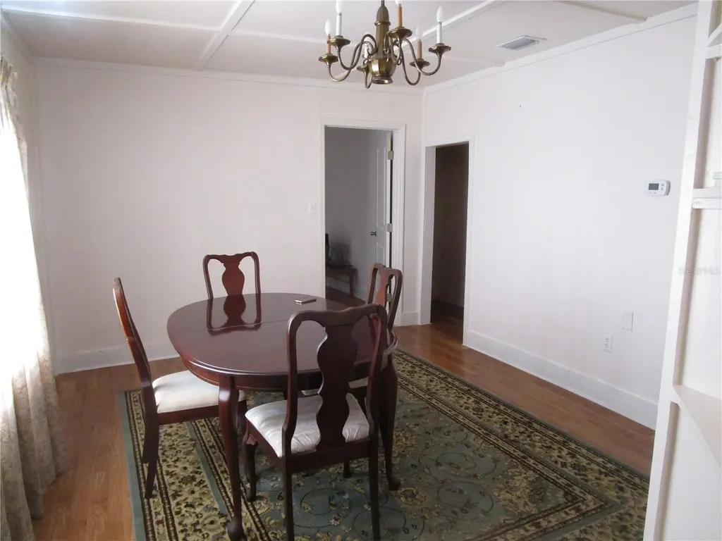 20036 State Road 44 Eustis FL 32736