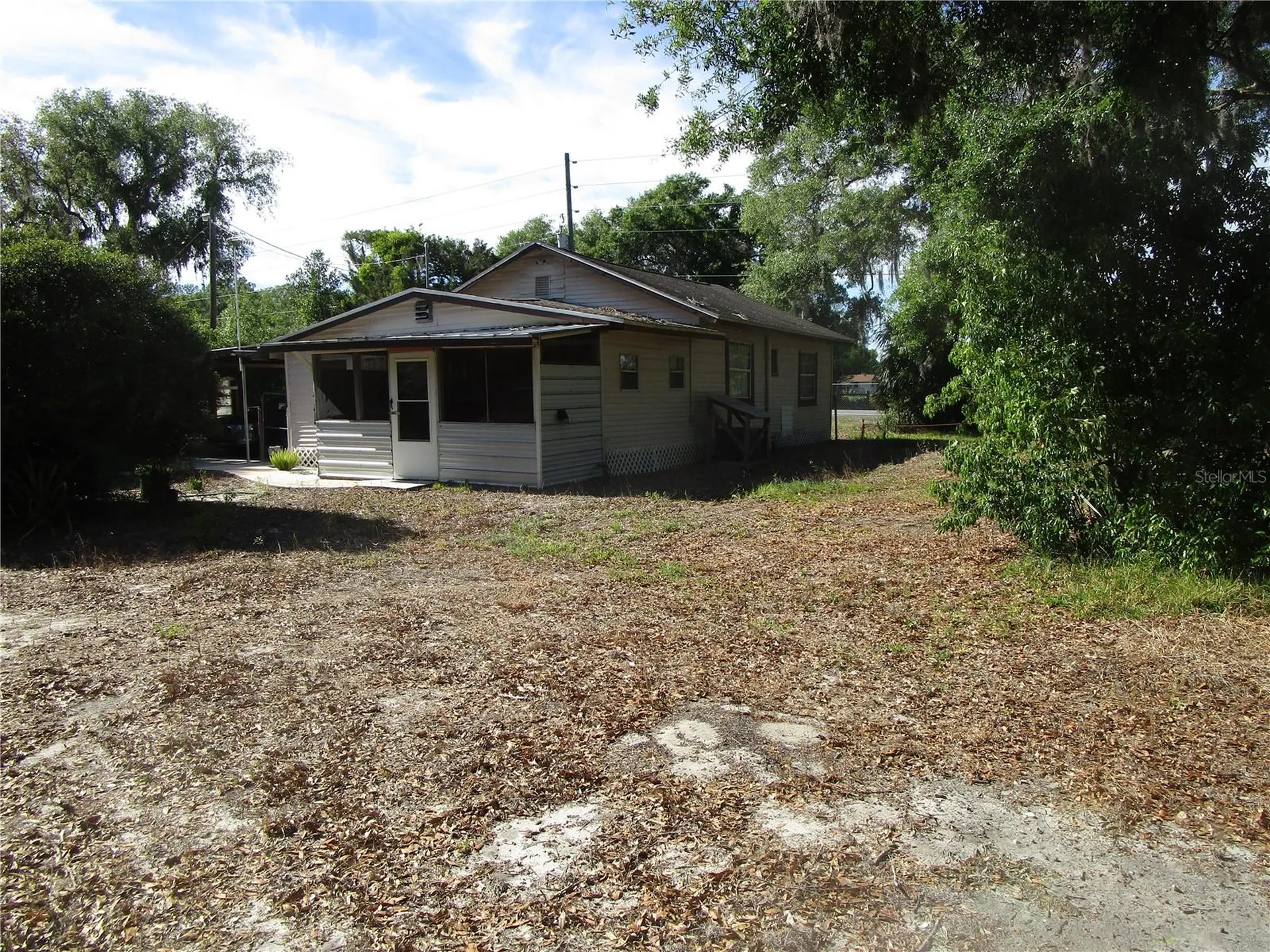 20036 State Road 44 Eustis FL 32736