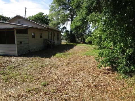 20036 State Road 44 Eustis FL 32736