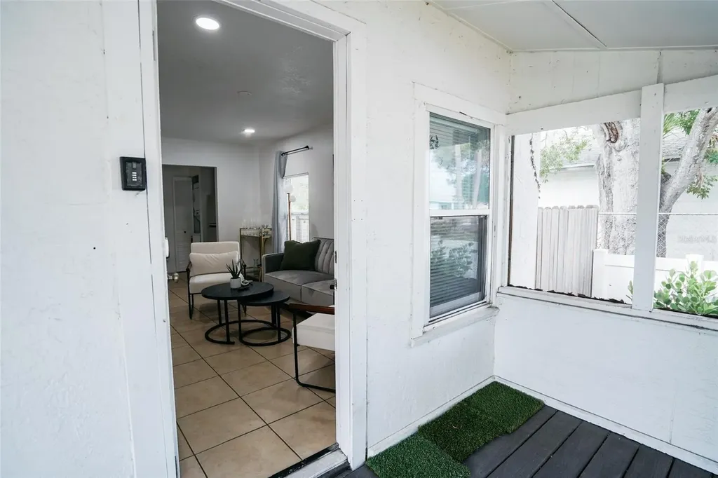 1361 29th Street S St Petersburg FL 33712