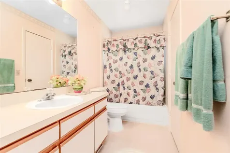 7720 Colebrook Drive Orlando FL 32818